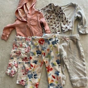 Baby girl clothes. Long sleeve onesies and pants